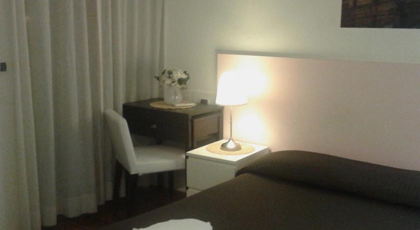 The Pope'S Window Hotel Rome Kamer foto