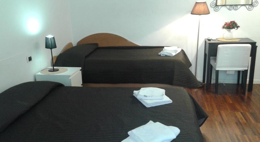 The Pope'S Window Hotel Rome Kamer foto